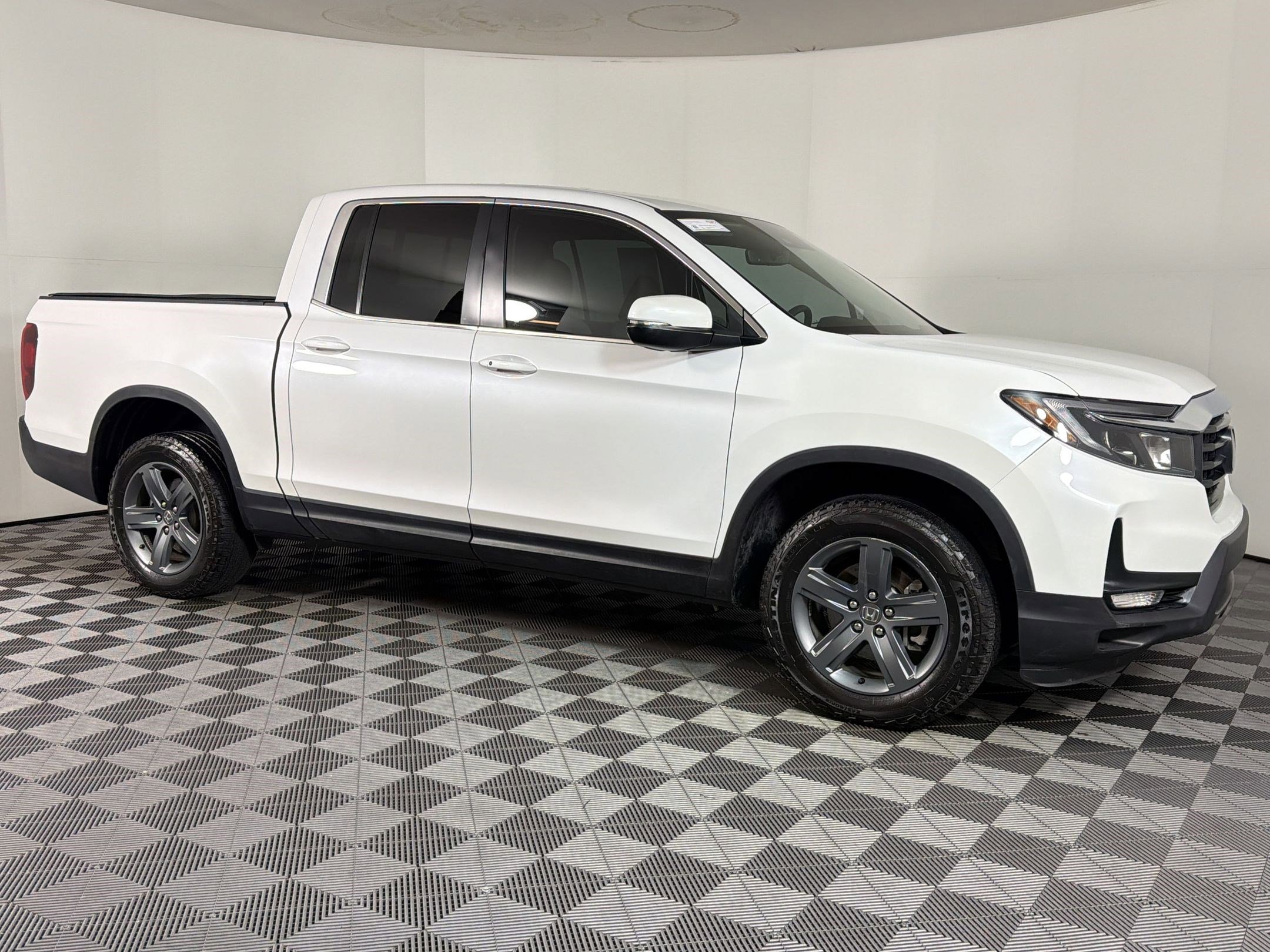 Used 2023 Honda Ridgeline RTL image 6