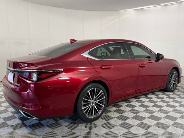 Used 2022 Lexus ES 350 w/ Premium Package FWD image 4