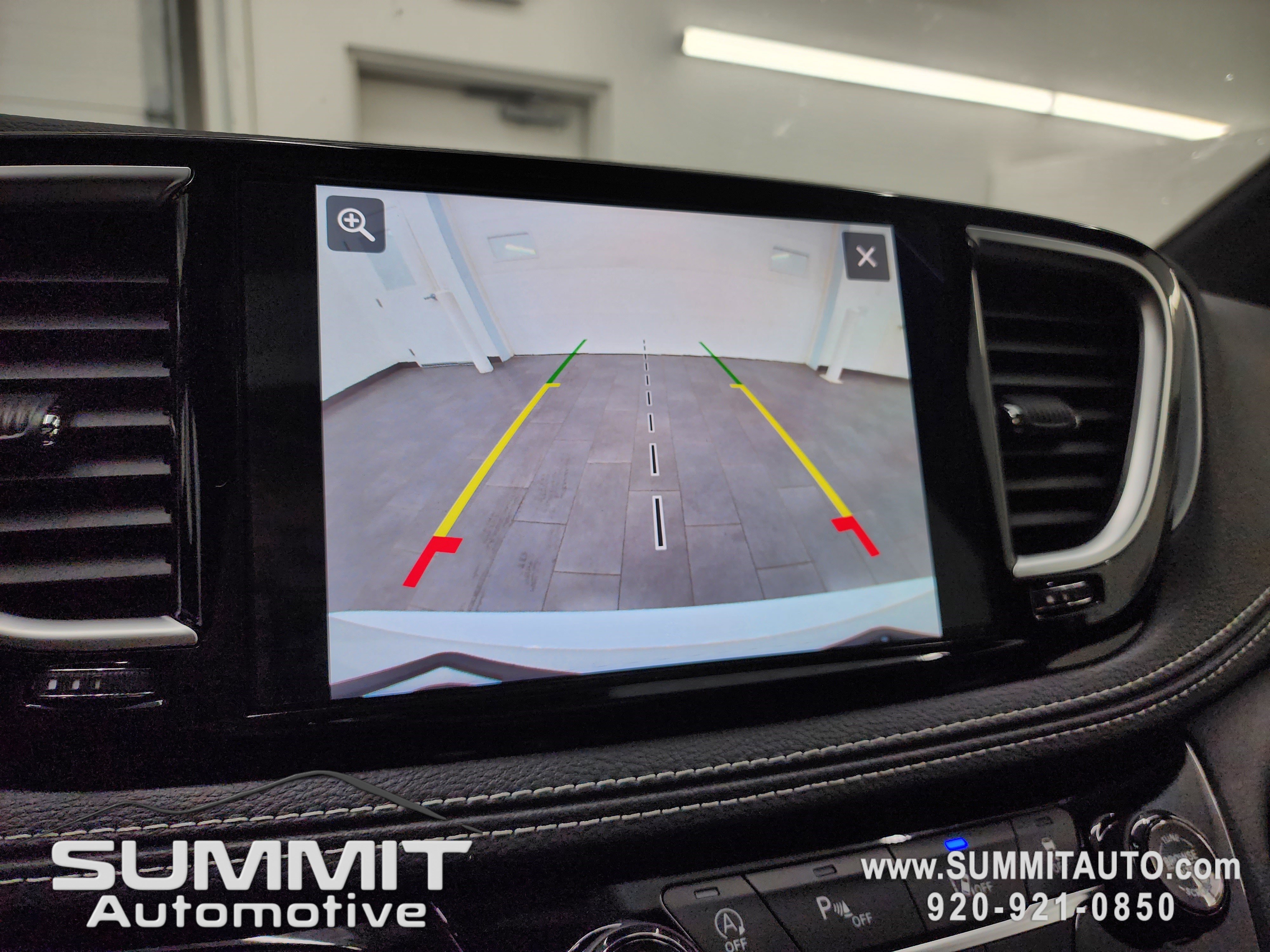 New 2026 Chrysler Pacifica Limited w/ S Appearance Package image 21