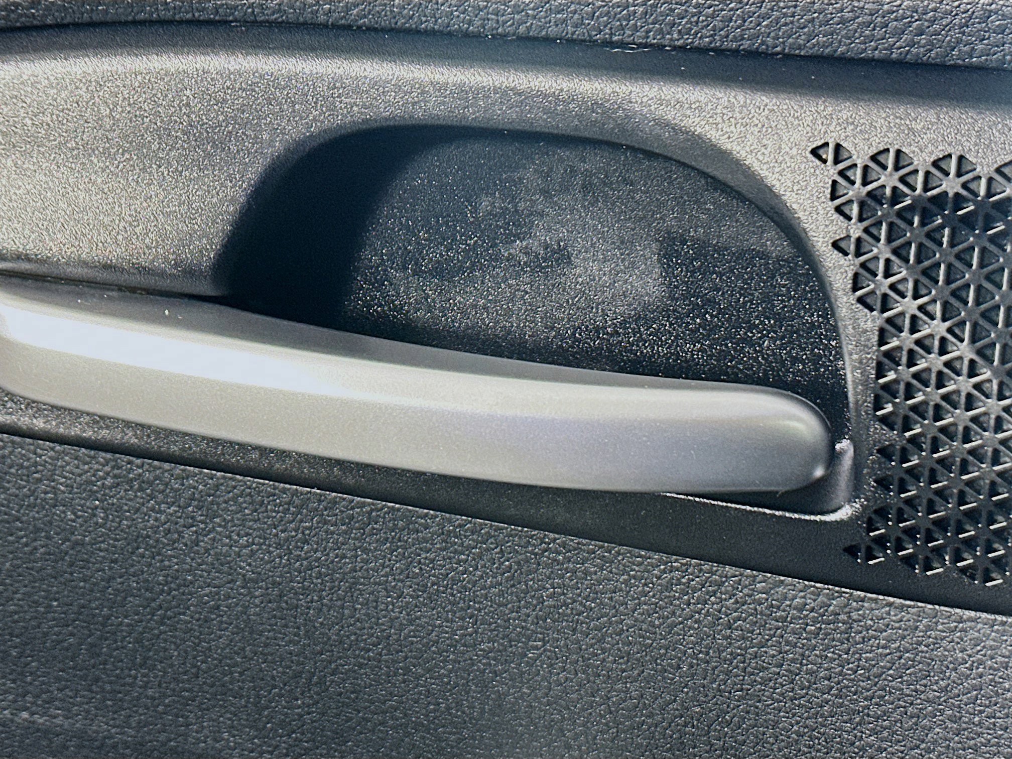 Used 2023 Kia Seltos LX image 13