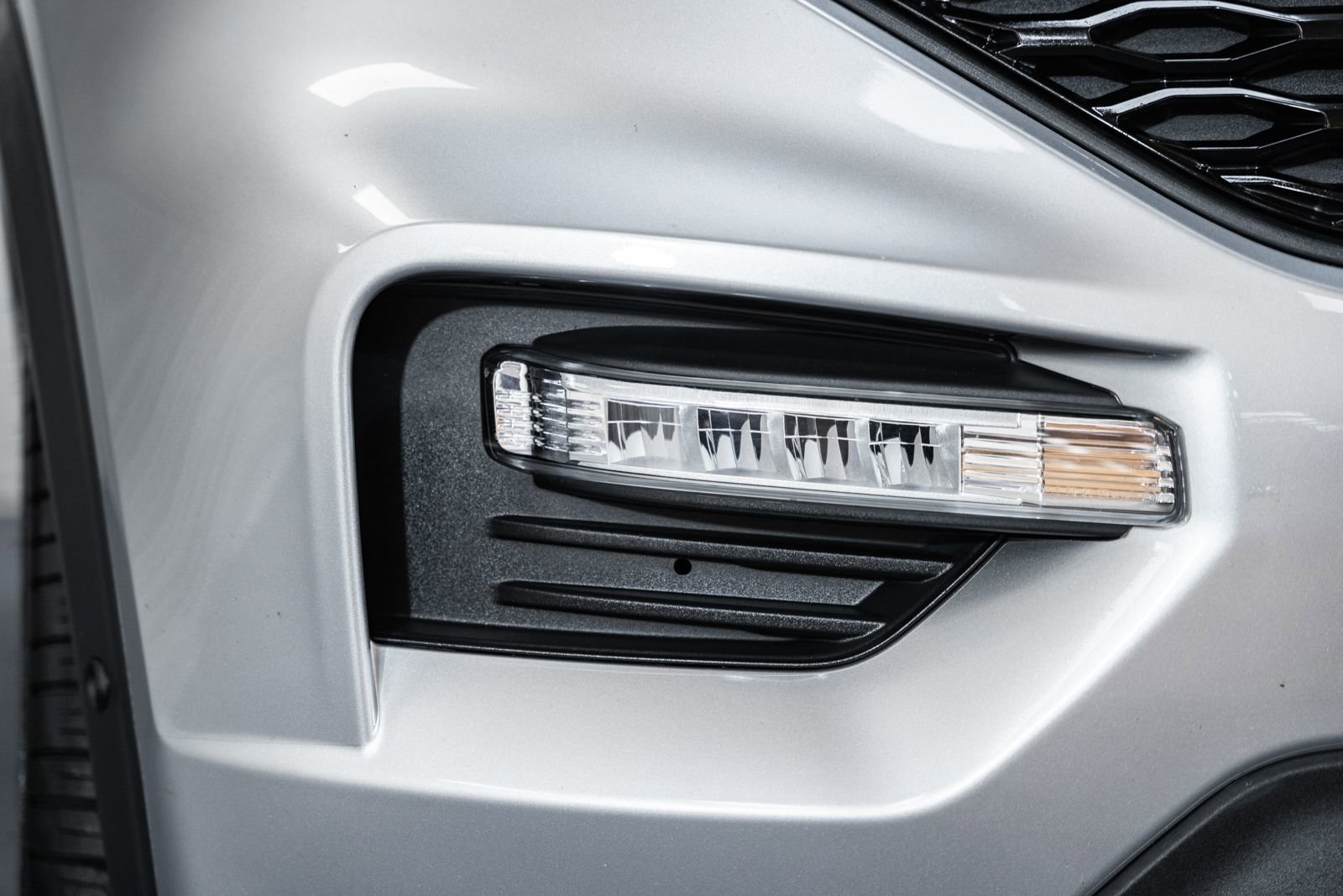 Certified 2020 Ford Explorer ST w/ ST Street Pack image 17