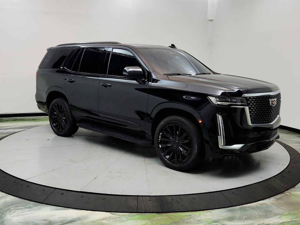 Used 2022 Cadillac Escalade Luxury RWD image 3