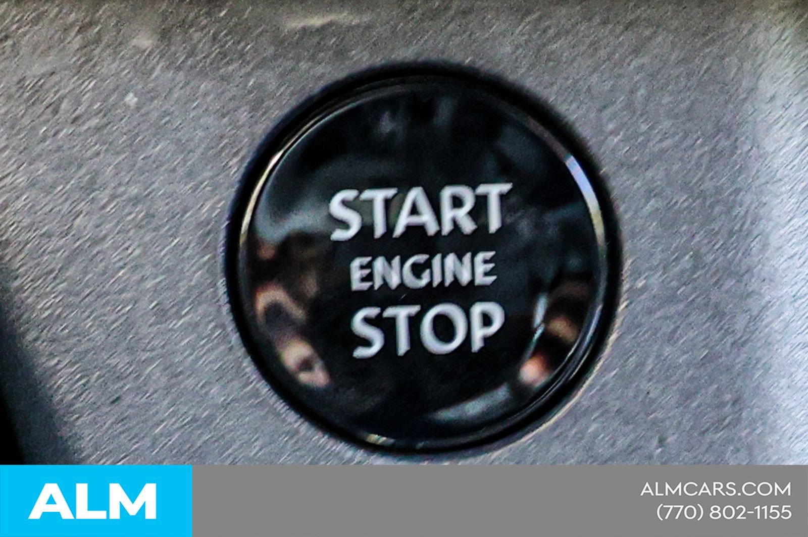 Used 2025 Nissan Rogue SL FWD image 37
