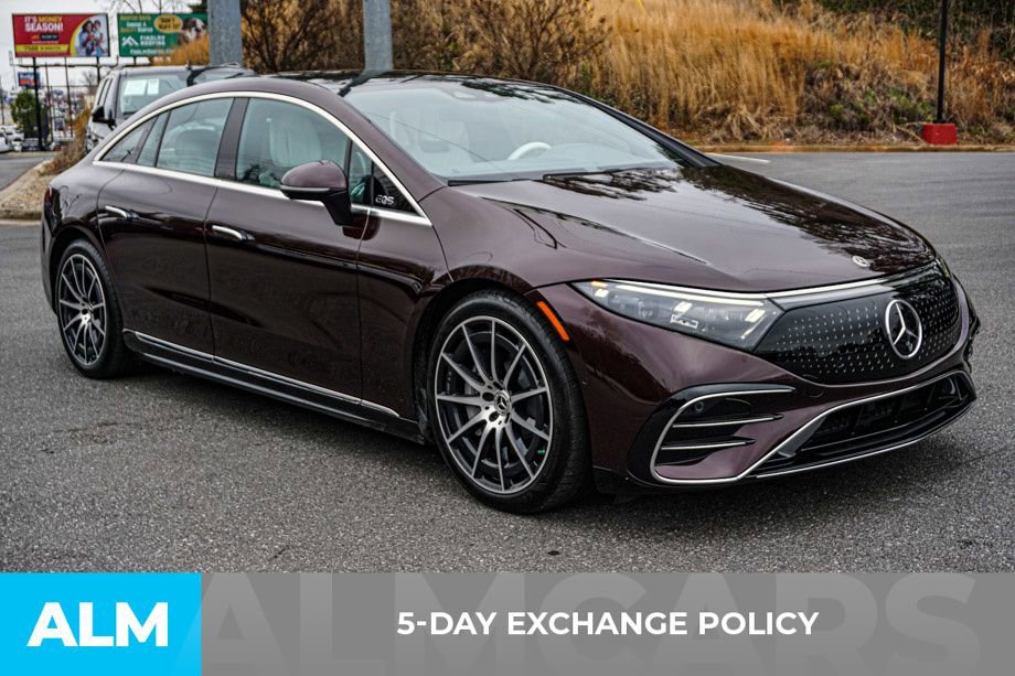 Used 2024 Mercedes-Benz EQS 580 4MATIC Sedan image 3