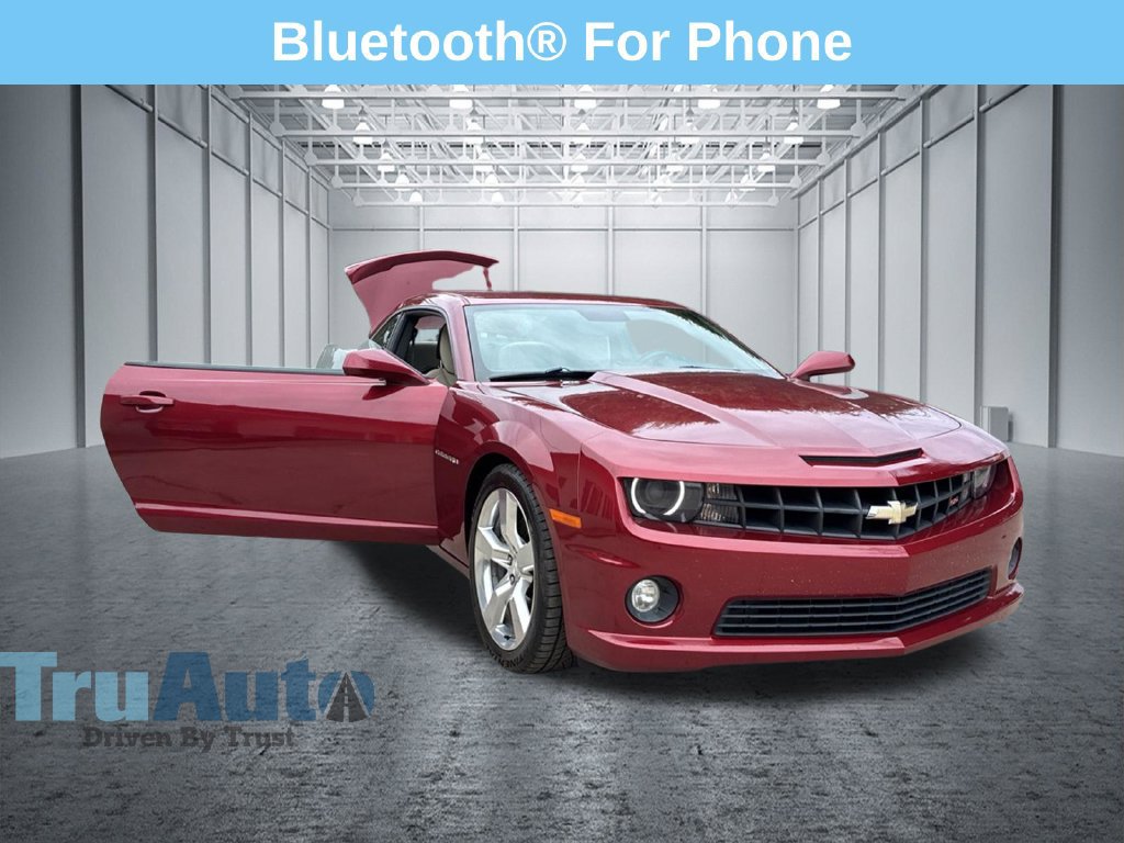Used 2010 Chevrolet Camaro SS w/ RS Package RWD image 10