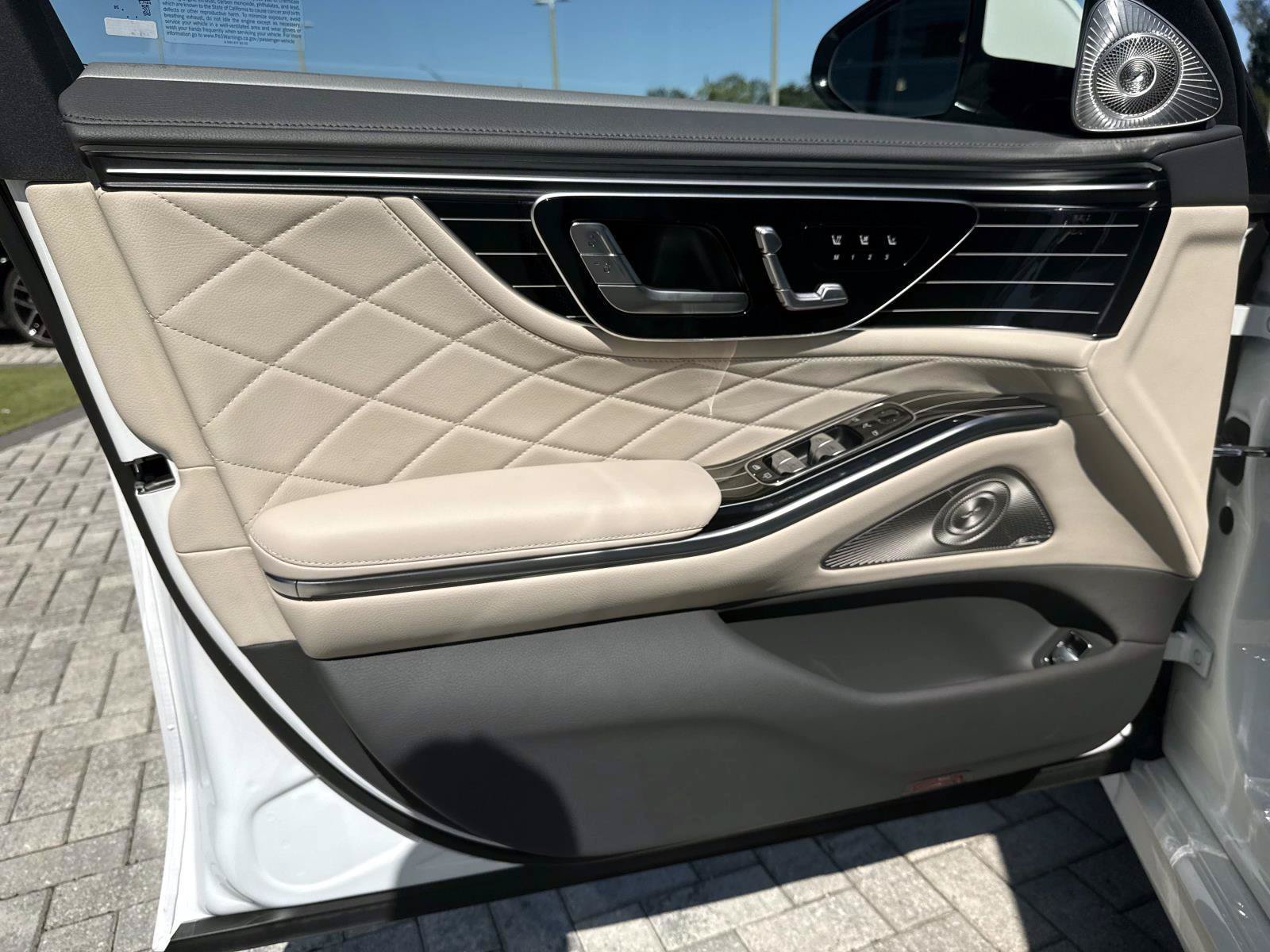 New 2027 Mercedes-Benz S 580 4MATIC Sedan image 16