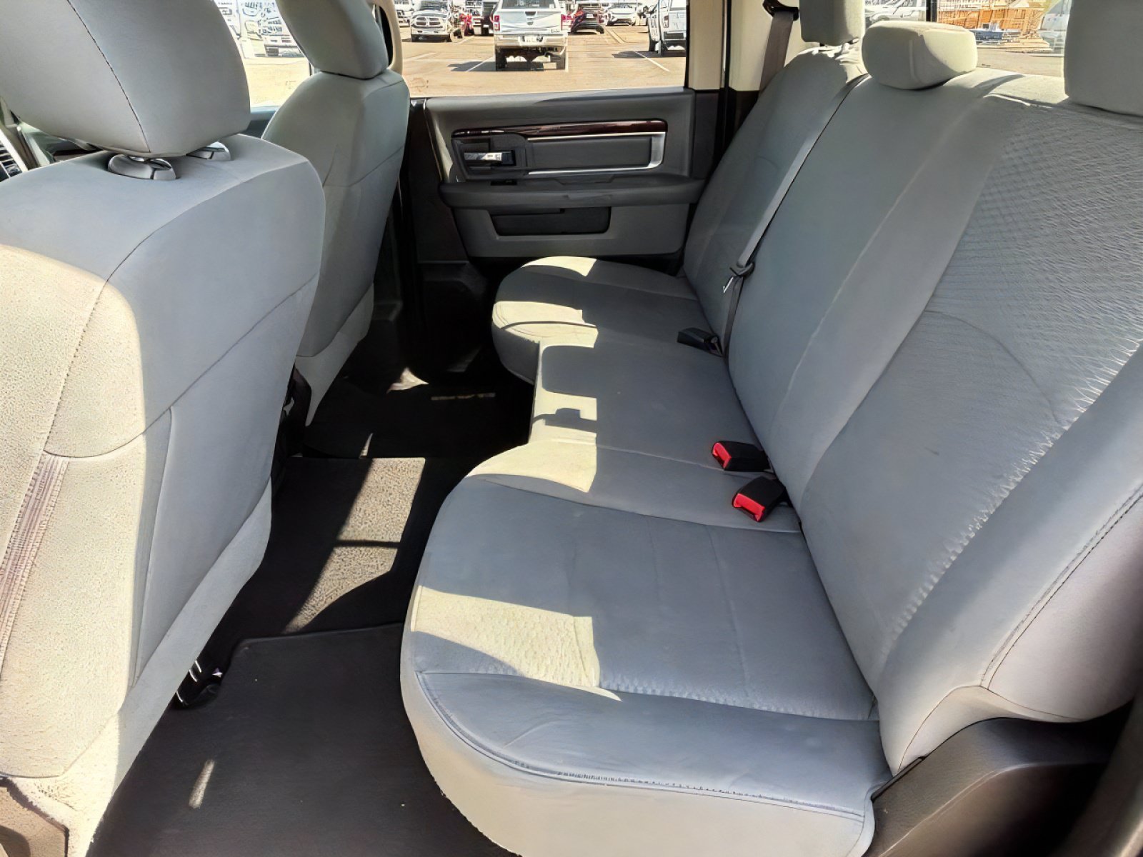 Used 2019 RAM 1500 Classic SLT w/ Luxury Group AWD/4WD image 26