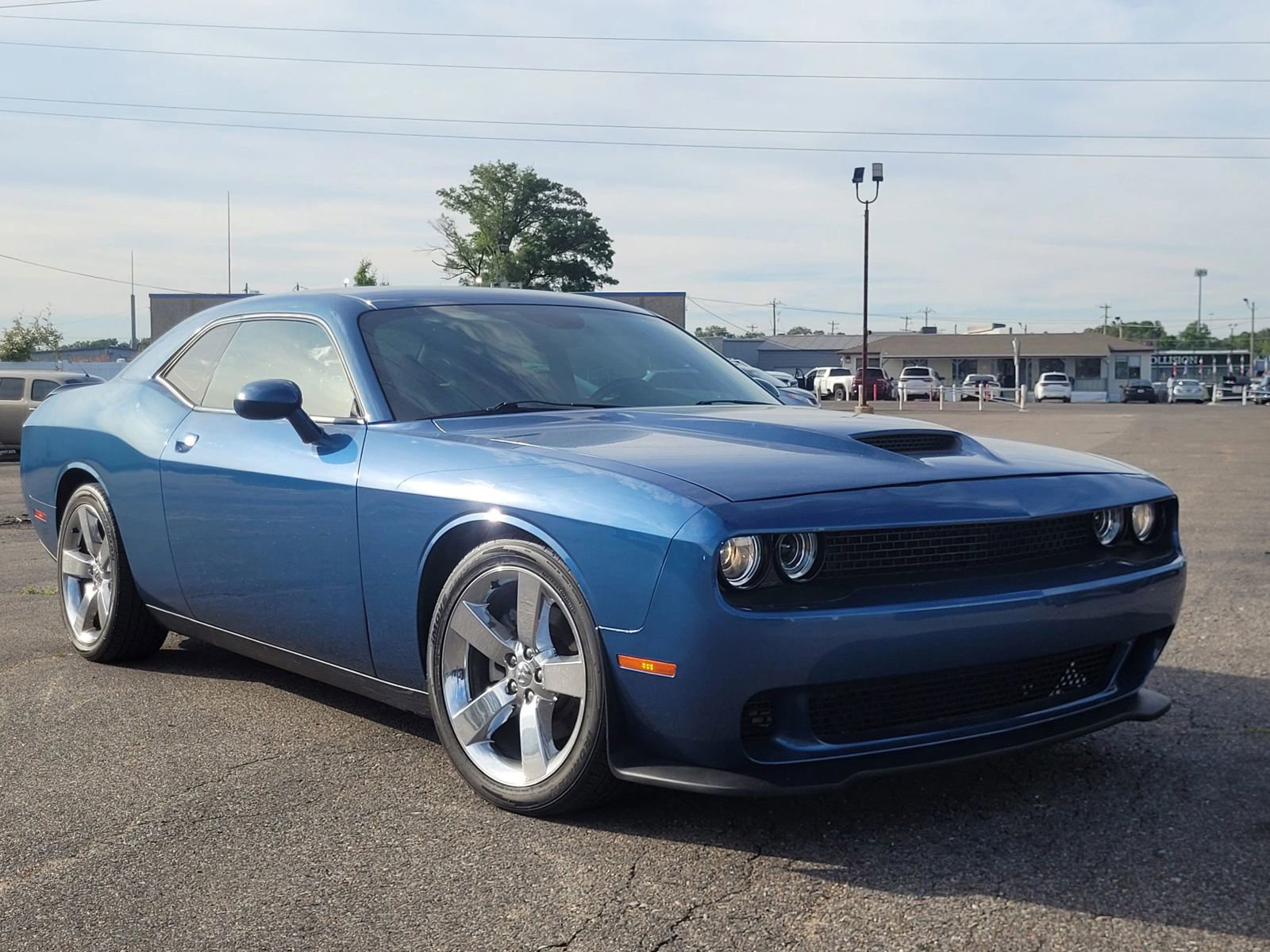 Used 2022 Dodge Challenger GT RWD image 16