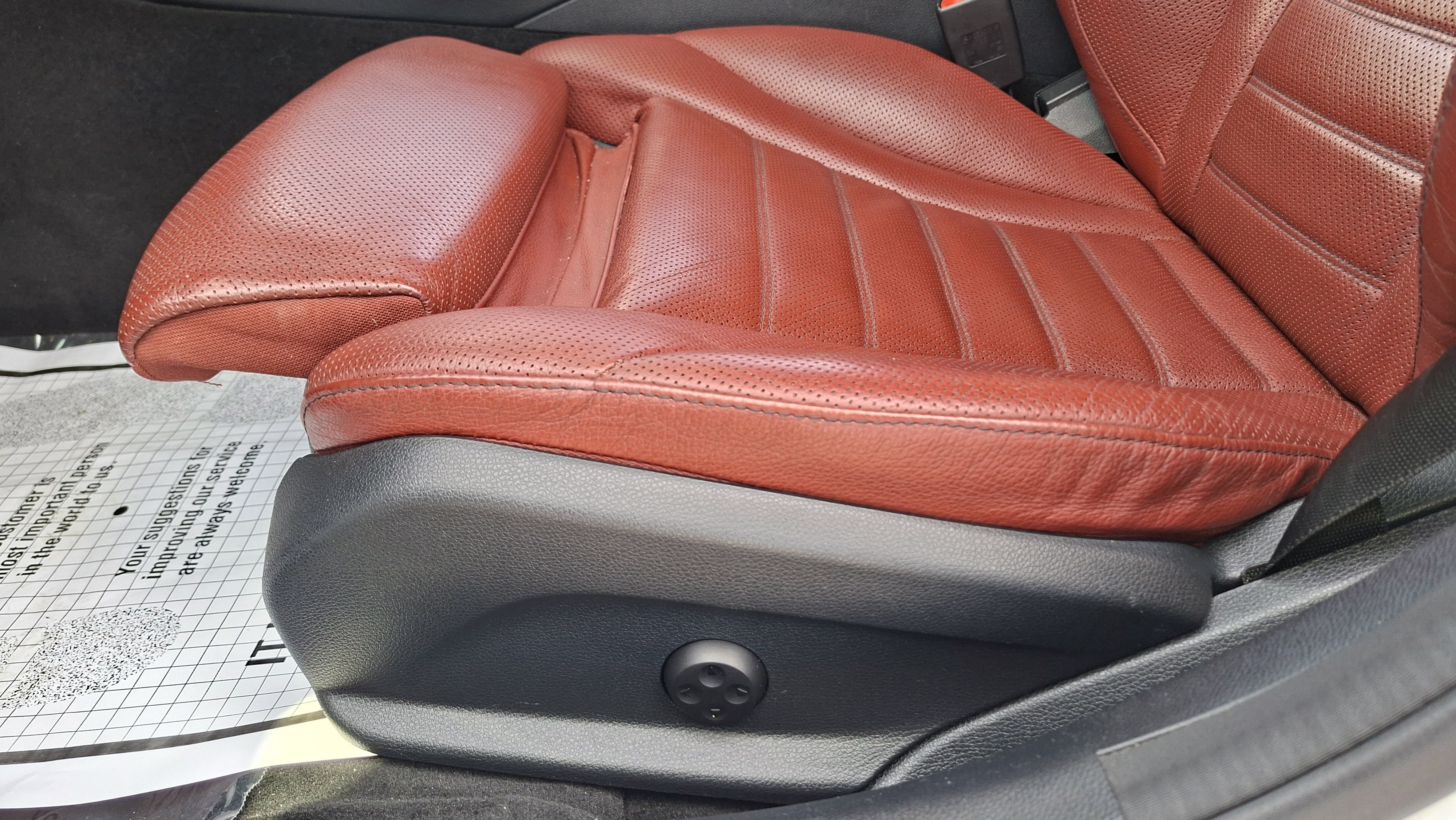 Used 2015 Mercedes-Benz C 400 4MATIC image 18