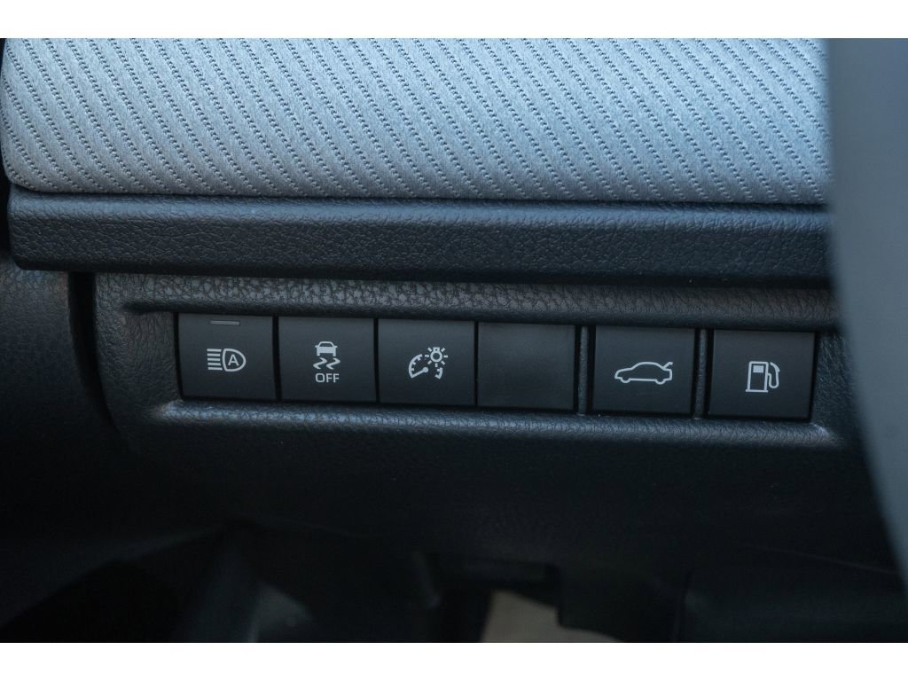 Used 2026 Toyota Camry SE w/ Convenience Package FWD image 28