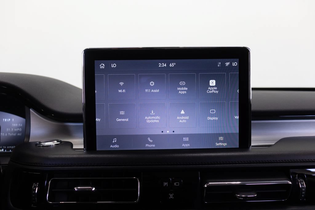 Used 2023 Lincoln Aviator AWD image 33