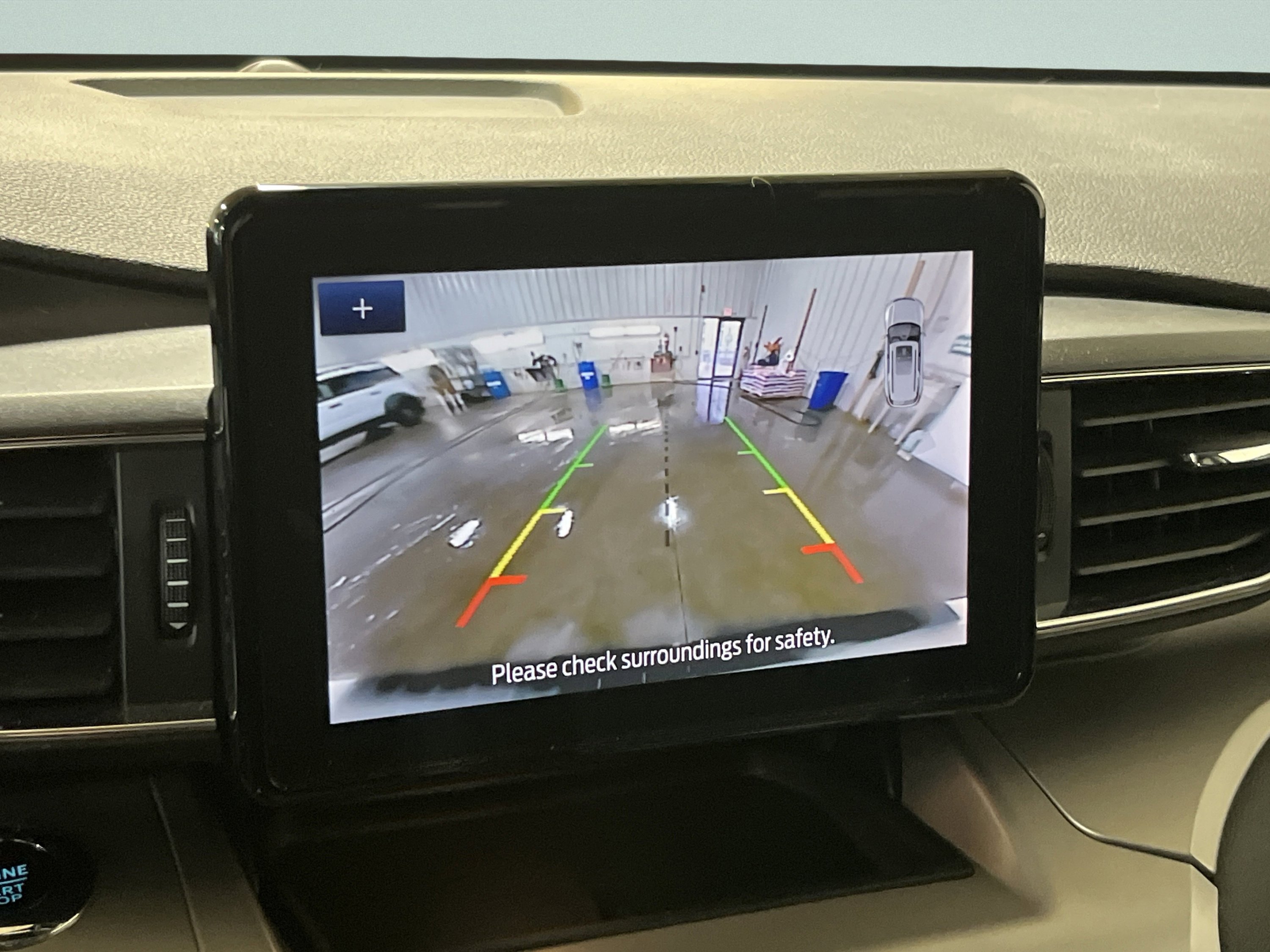 Used 2023 Ford Explorer XLT w/ Equipment Group 202A AWD/4WD image 20
