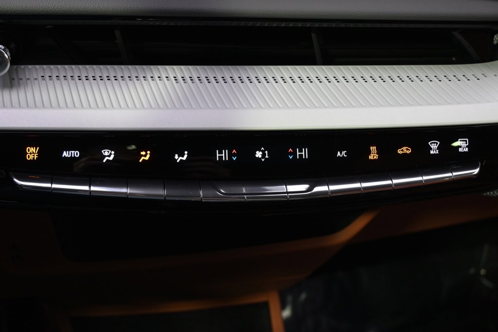 New 2026 Cadillac Optiq Sport 2 image 30