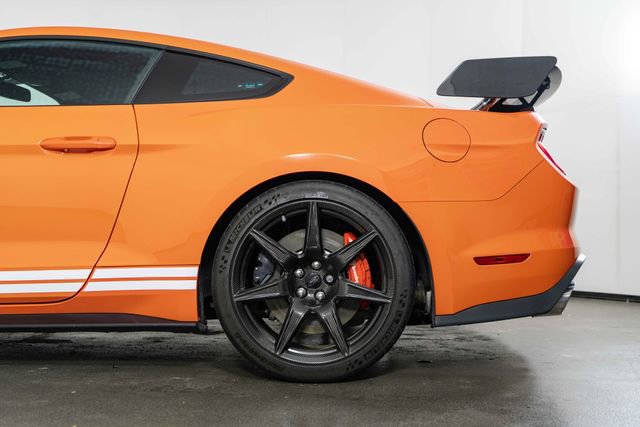 Used 2022 Ford Mustang Shelby GT500 w/ Carbon Fibre Track Pack RWD image 14