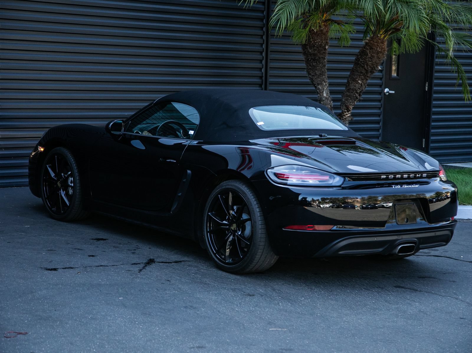 Certified 2023 Porsche 718 Boxster RWD image 3