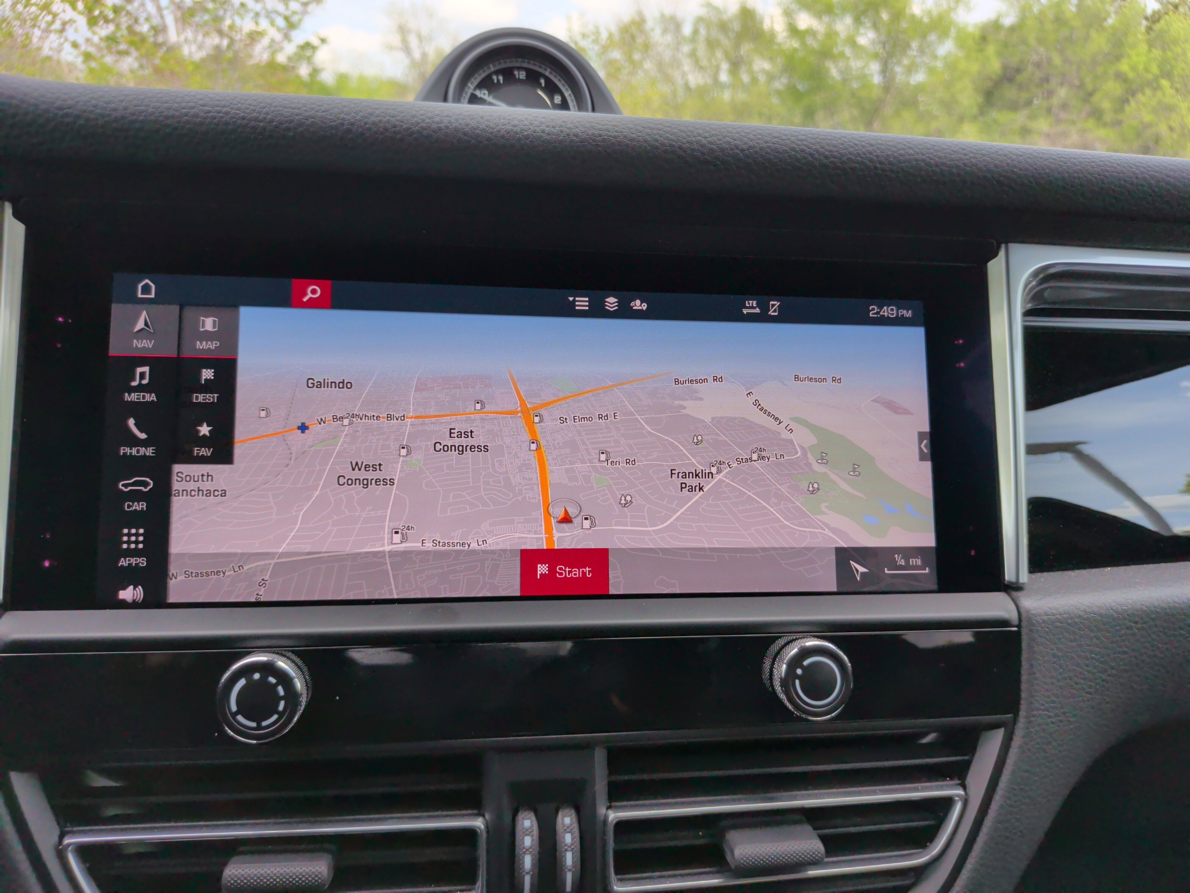 Used 2023 Porsche Macan image 17