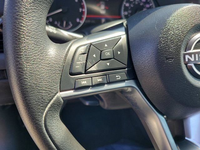 Certified 2025 Nissan Sentra SV FWD image 26