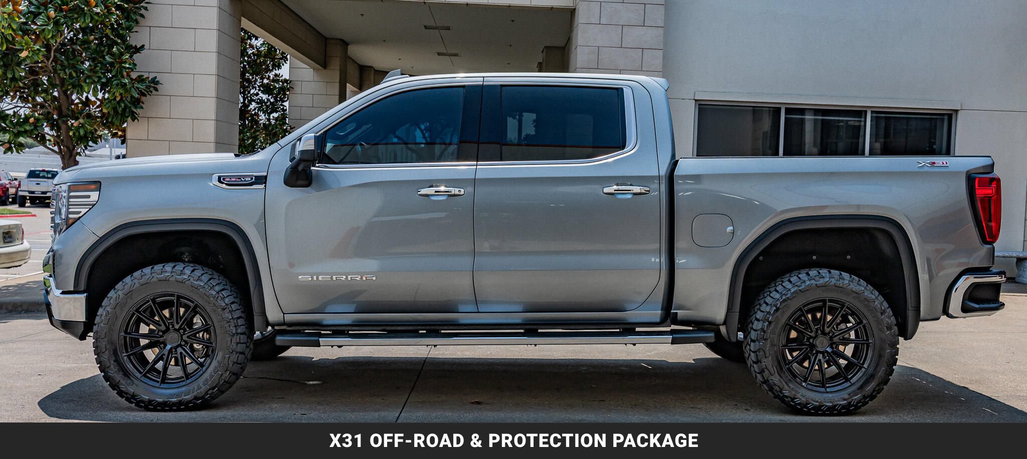 Used 2023 GMC Sierra 1500 SLT w/ SLT Premium Package AWD/4WD image 6