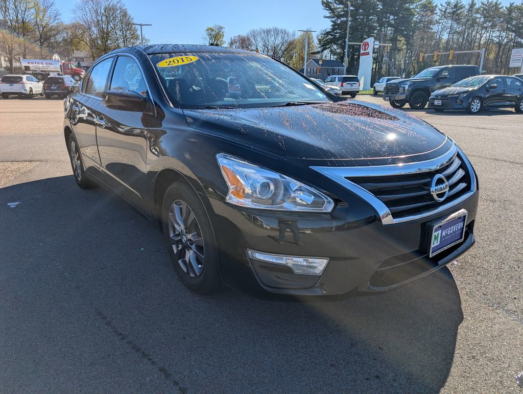 Used 2015 Nissan Altima 2.5 S w/ Sport Value Package FWD image 7