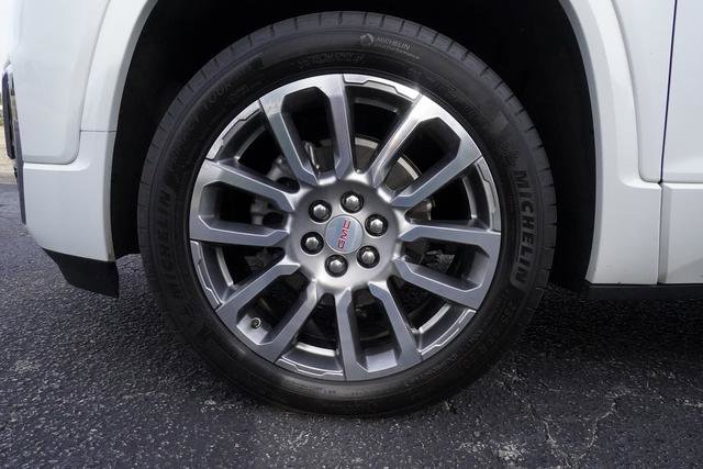 Used 2023 GMC Acadia Denali w/ Denali Ultimate Package image 44