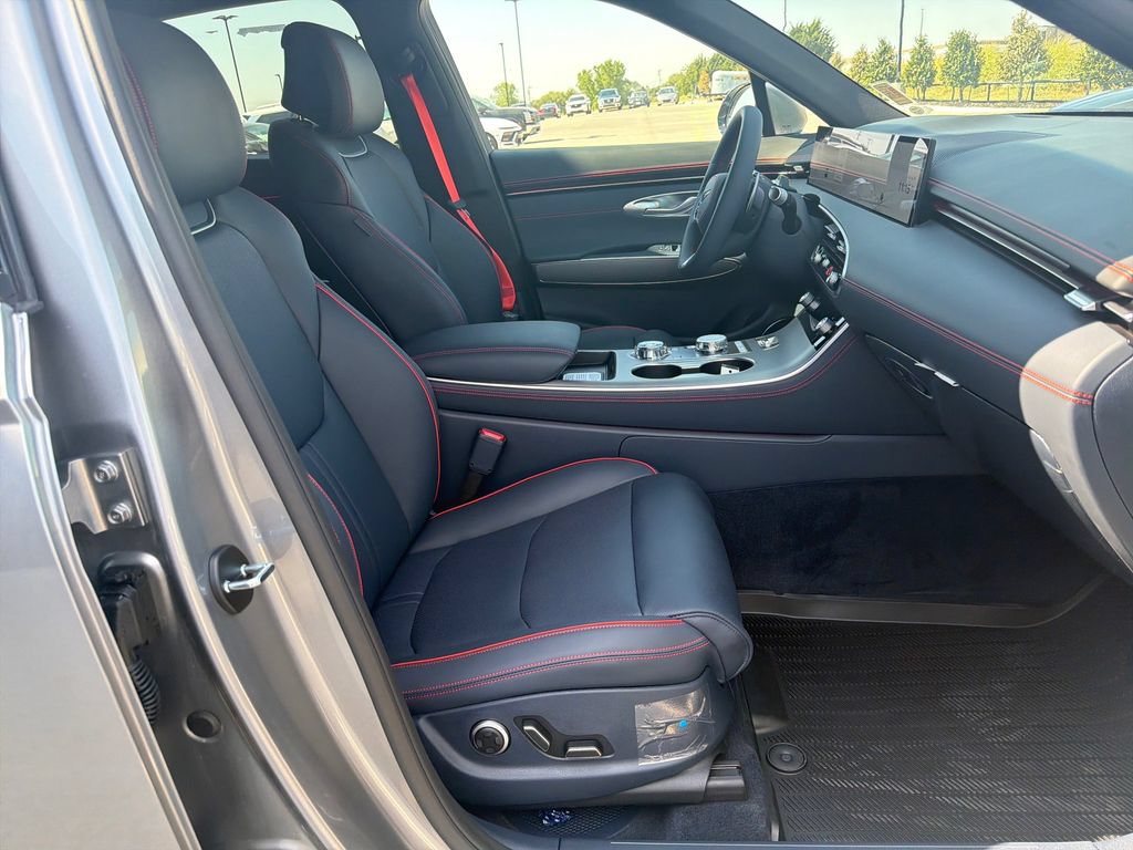 New 2027 Genesis GV70 2.5T Sport Prestige AWD/4WD image 27