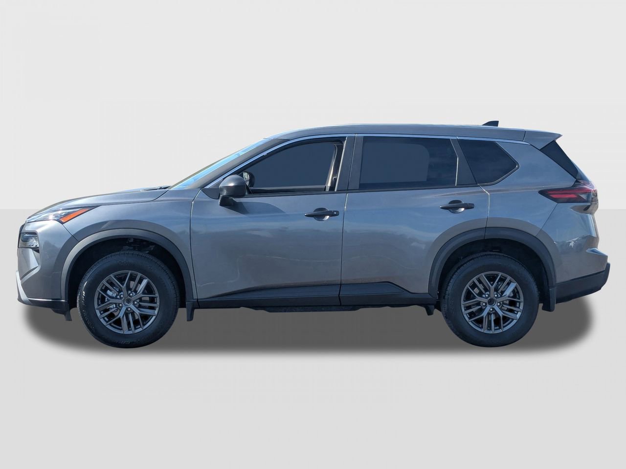 New 2026 Nissan Rogue S image 2