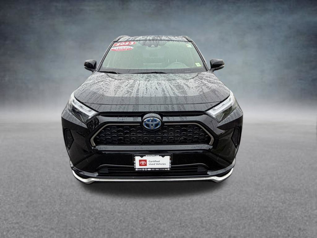 Used 2023 Toyota RAV4 SE w/ Weather & Moonroof Package AWD/4WD image 9