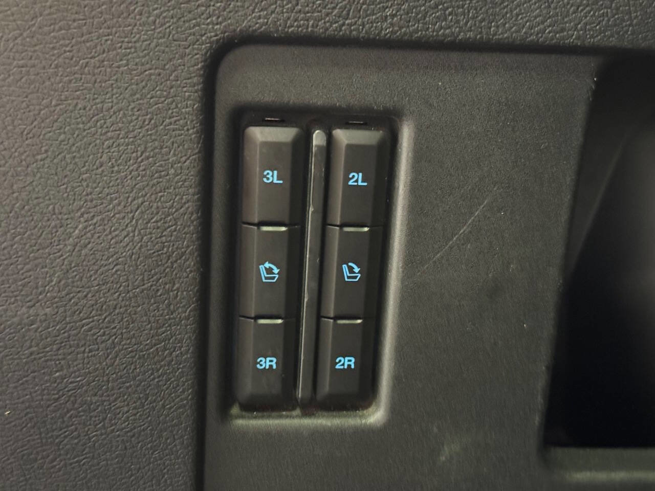 Used 2022 Ford Expedition Max Limited AWD/4WD image 19