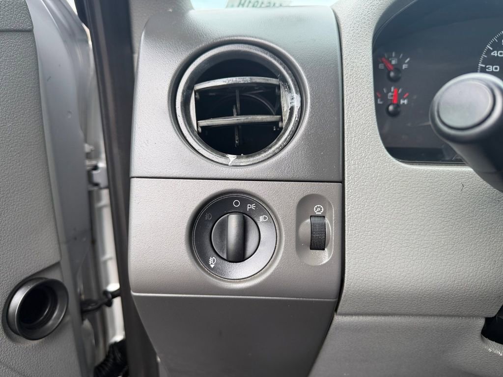 Used 2007 Ford F150 XL image 17