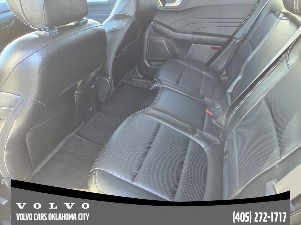 Used 2022 Ford Escape SEL image 30