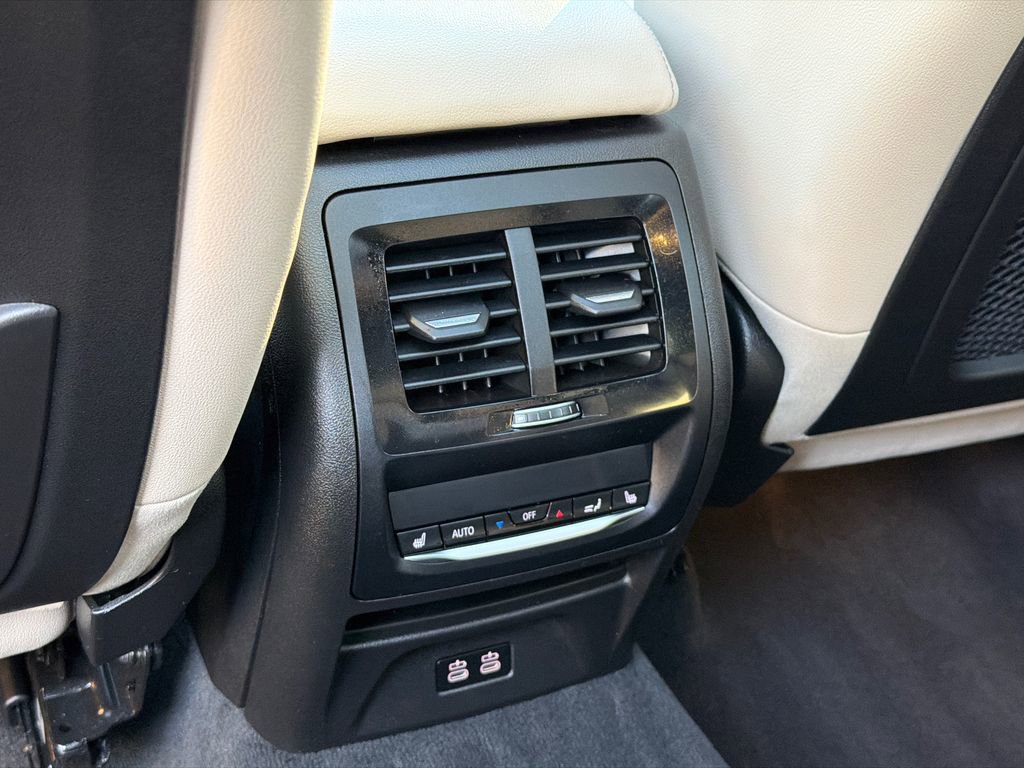 Used 2024 BMW X3 M40i image 19