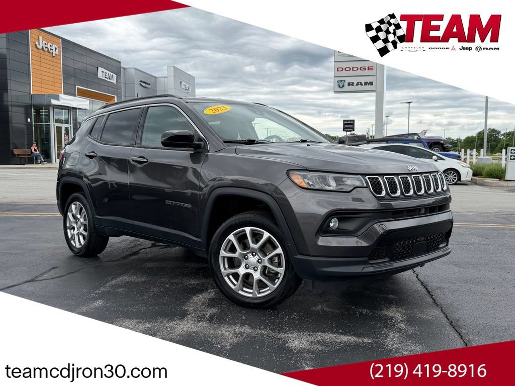 Used 2023 Jeep Compass Latitude AWD/4WD video 1