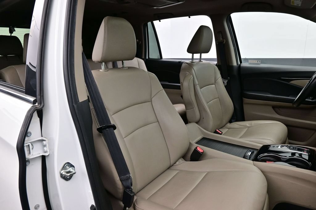 Used 2021 Honda Pilot Touring image 38