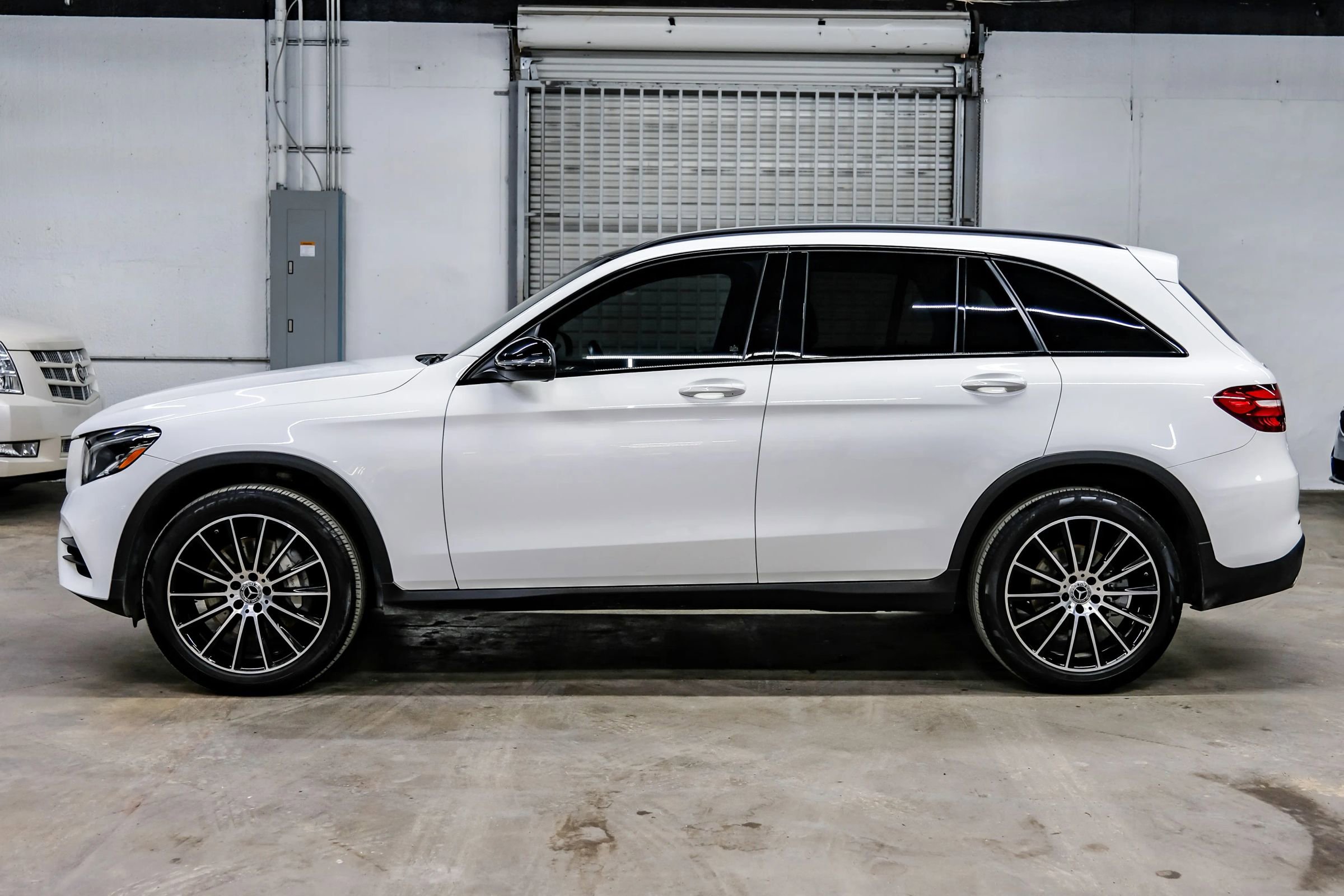 Used 2019 Mercedes-Benz GLC 300 image 12