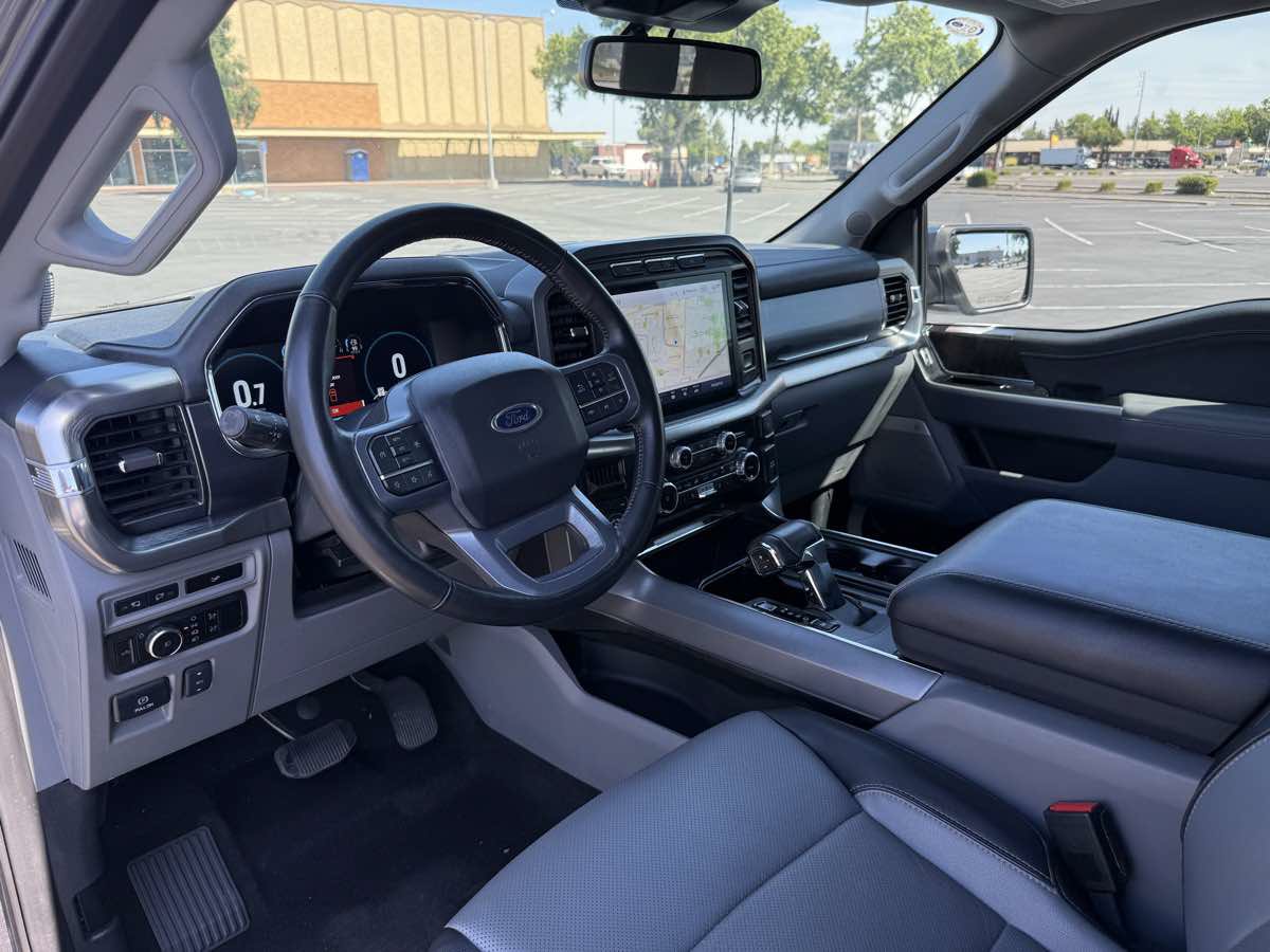 Used 2023 Ford F150 Lariat w/ FX4 Off-Road Package AWD/4WD image 17