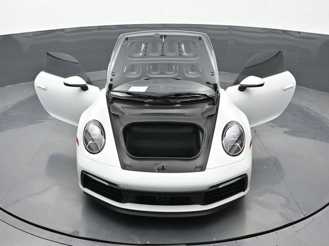 Certified 2020 Porsche 911 Carrera 4S AWD/4WD image 34