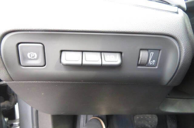 Used 2023 Buick Enclave Premium w/ Experience Buick Package image 22