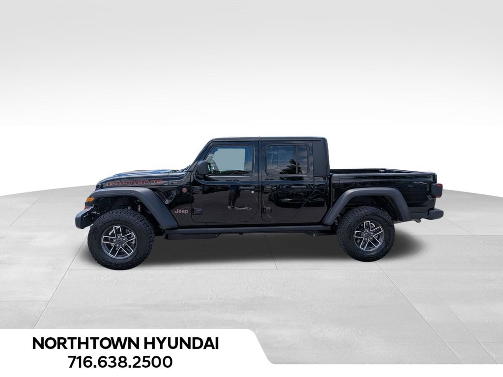 Used 2026 Jeep Gladiator Mojave AWD/4WD image 2