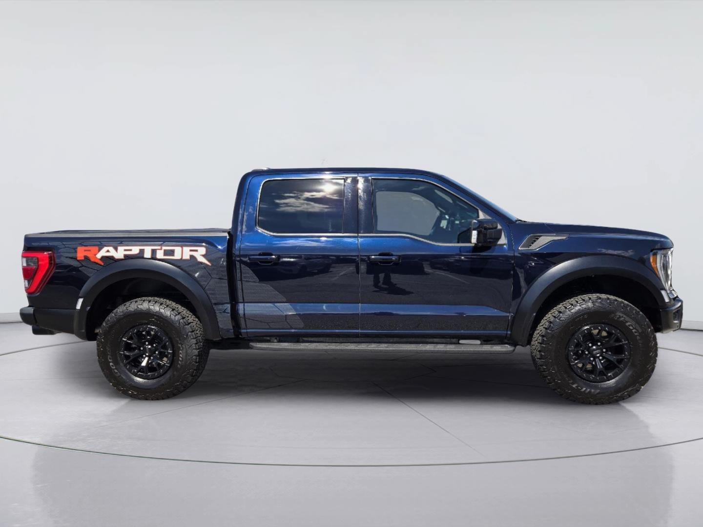 Used 2023 Ford F150 Raptor w/ Equipment Group 802A Raptor R AWD/4WD image 4