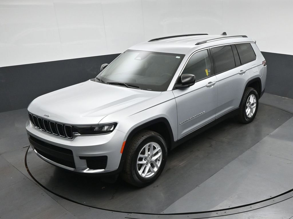 Used 2023 Jeep Grand Cherokee L Laredo AWD/4WD image 69