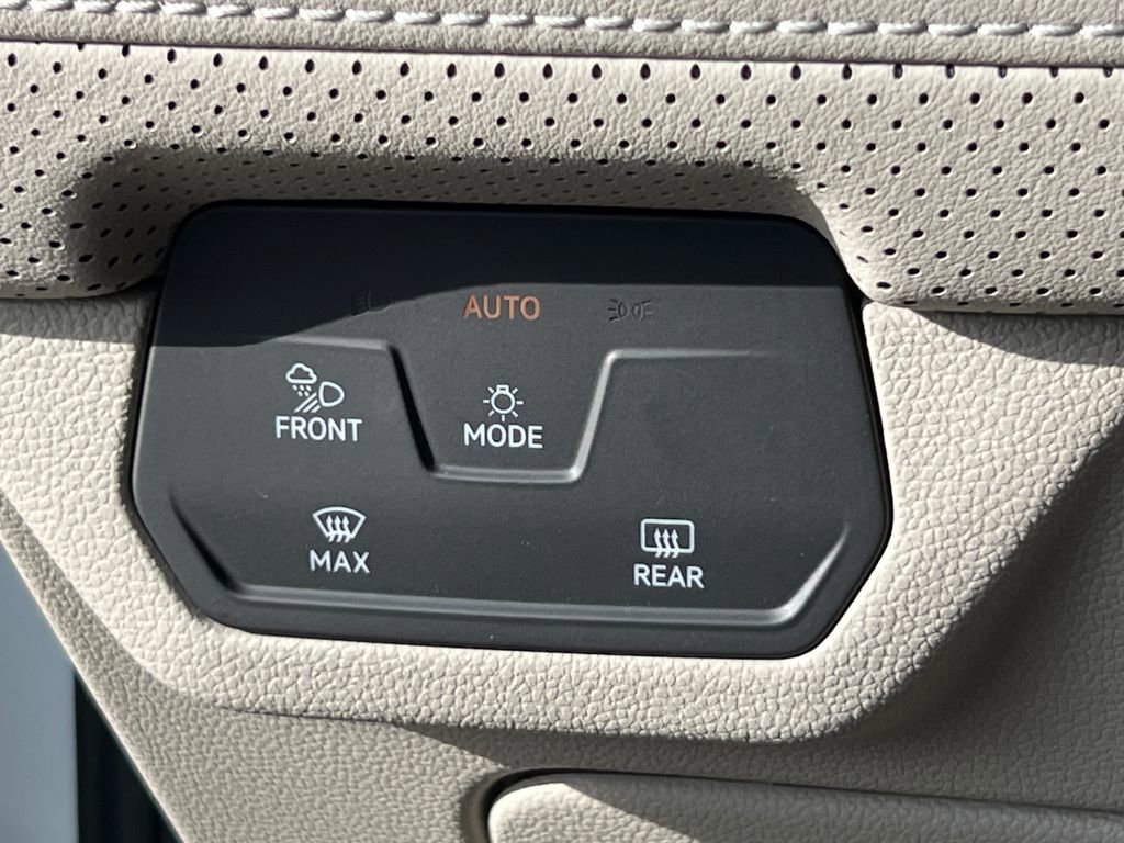 New 2026 Volkswagen Atlas SE image 30