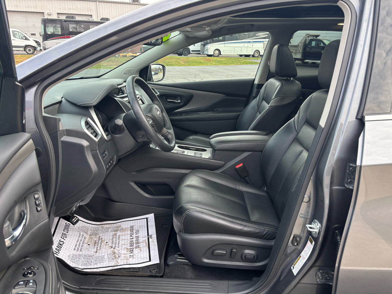 Used 2023 Nissan Murano SL w/ SL Moonroof Package image 9