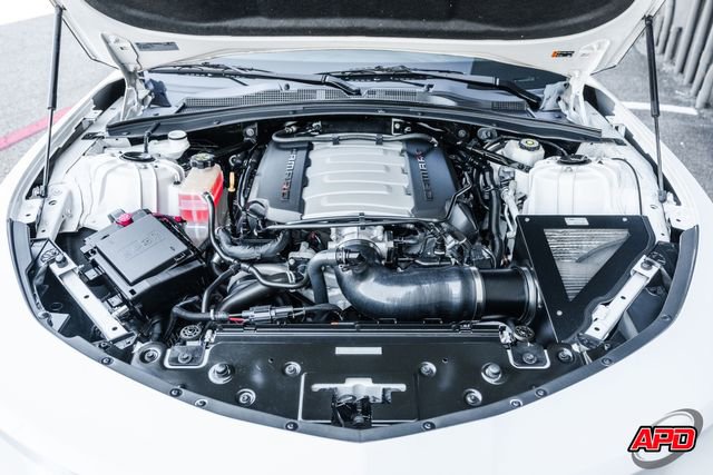 Used 2018 Chevrolet Camaro SS image 23