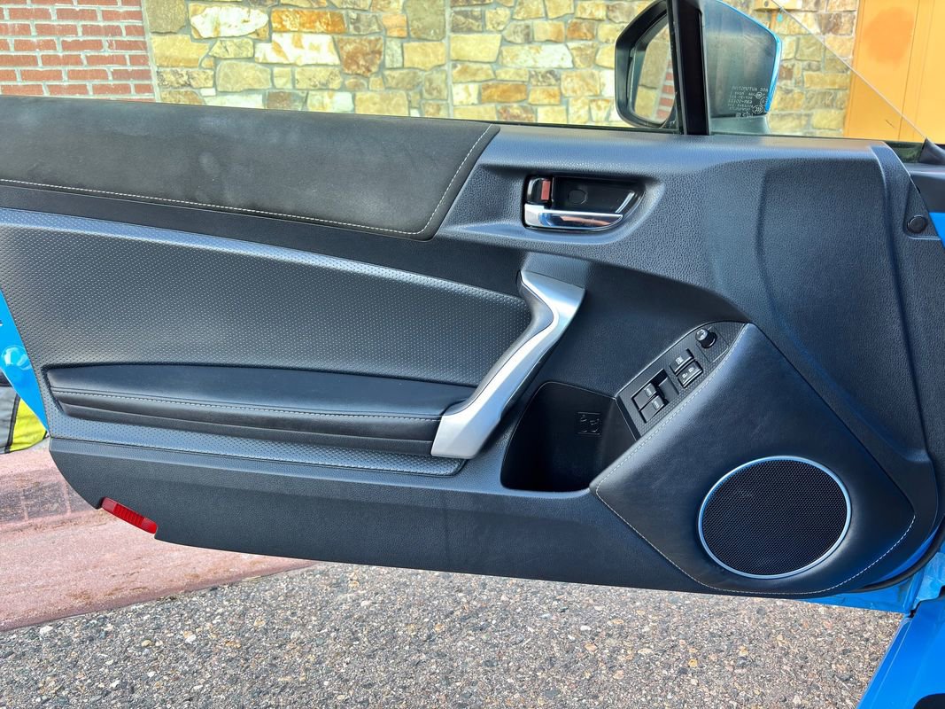 Used 2019 Toyota 86 RWD image 28