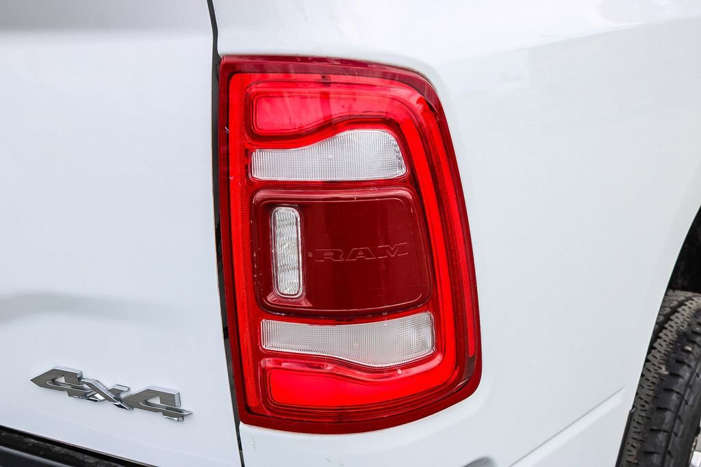 Used 2024 RAM 2500 Laramie AWD/4WD image 10