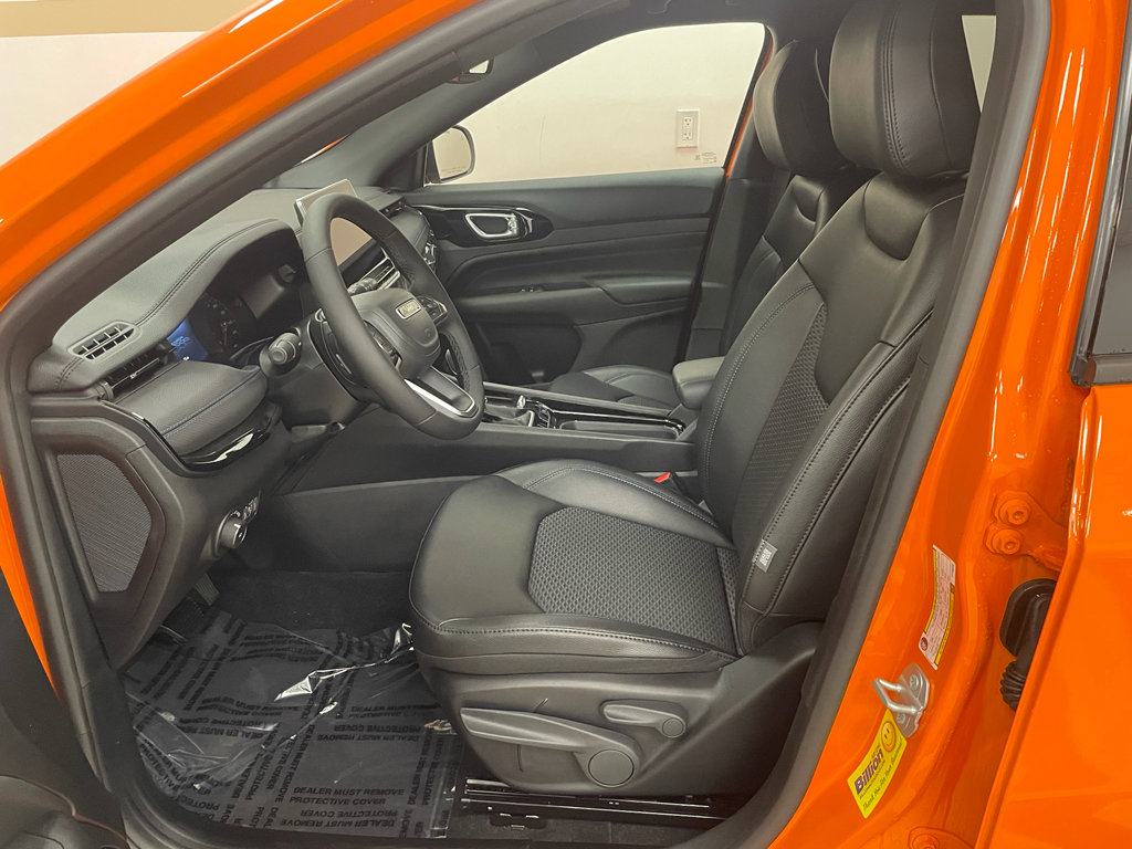 New 2026 Jeep Compass Latitude image 5