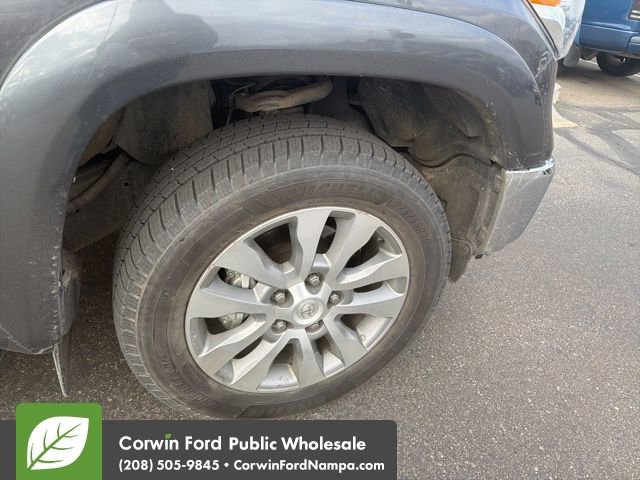 Used 2014 Toyota Tundra Limited image 4