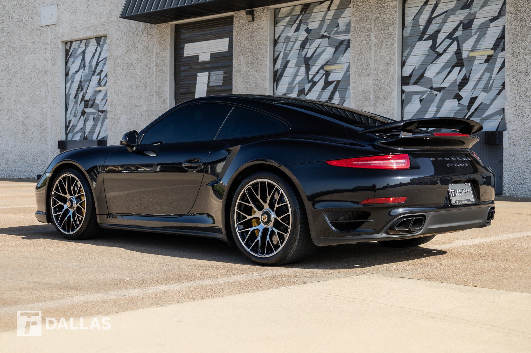 Used 2015 Porsche 911 Turbo S AWD/4WD image 10