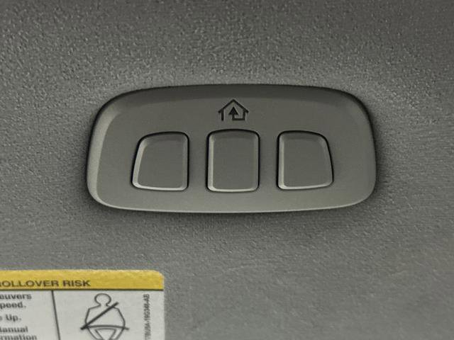 Used 2023 Ford F150 Limited image 30