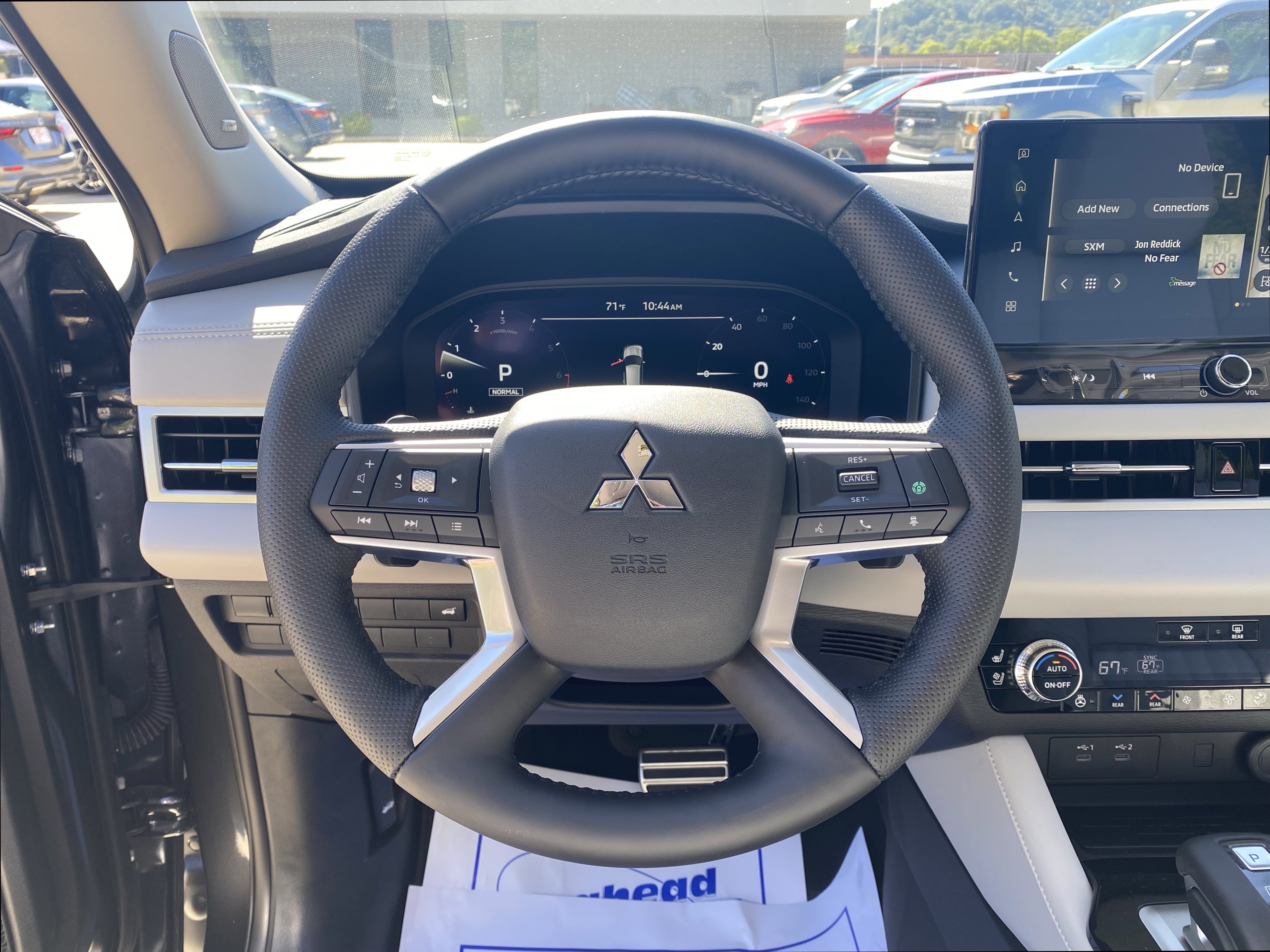 New 2025 Mitsubishi Outlander SEL image 6